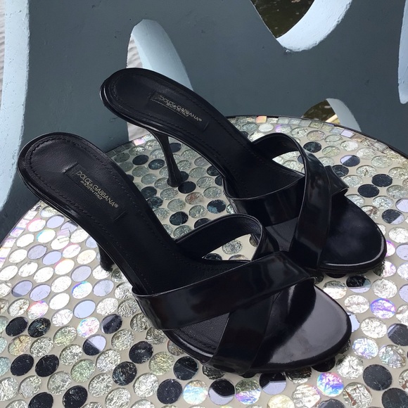 Dolce & Gabbana Slip-on Black Patent Leather 3” Slides with Criss-Cross Strap - Picture 2 of 16